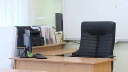 Жительница Красногвардейского округа открыла кабинет английского языка по соцконтракту