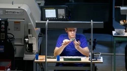Житель Покровского открыл производство гипсовых изделий благодаря соцконтракту