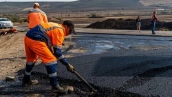 Восемь участков дорог отремонтируют в Красногвардейском округе
